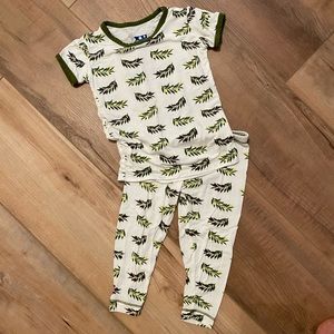 Kickee pants 2 piece set